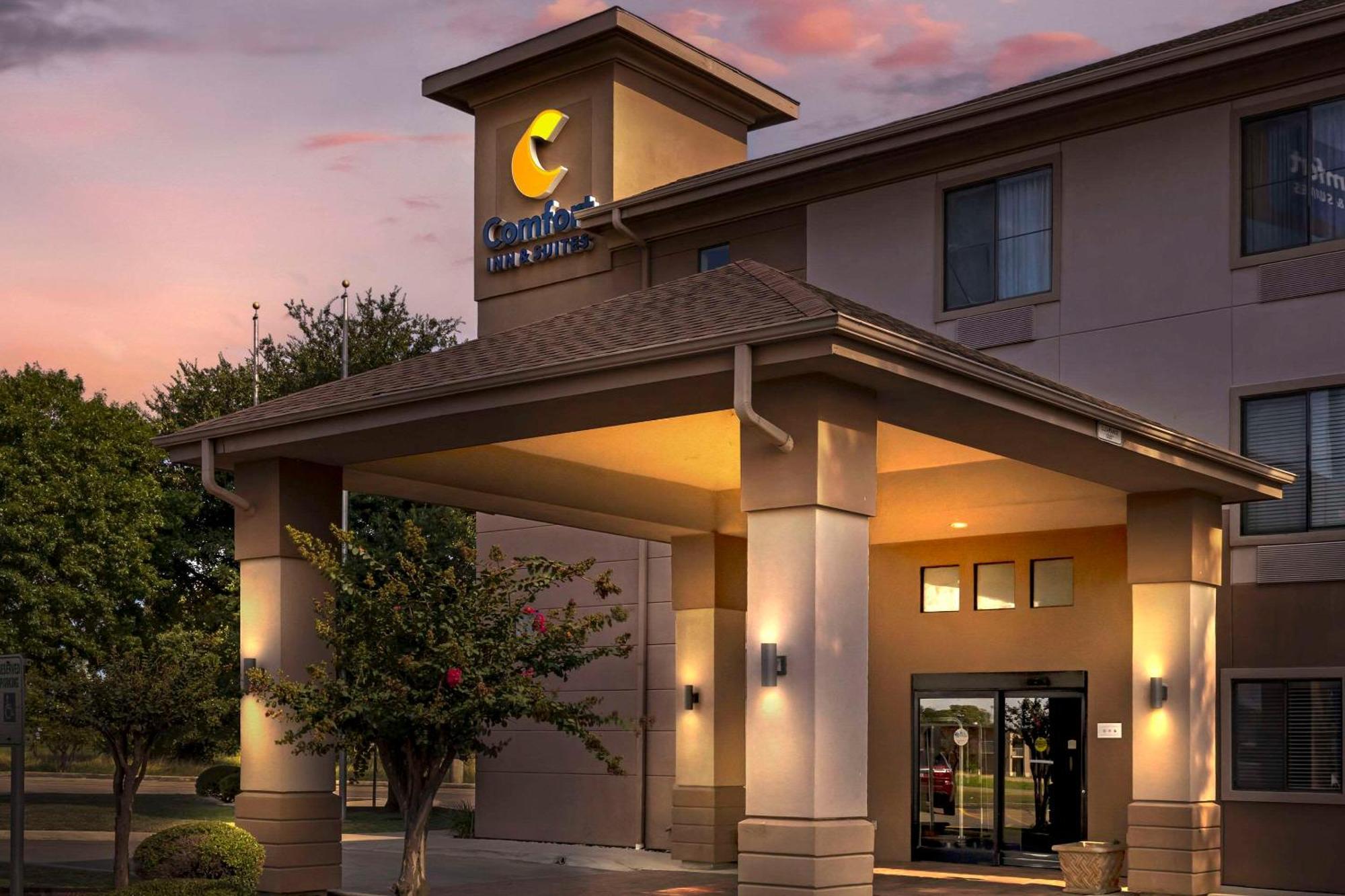 Comfort Inn & Suites Seguin Exteriör bild